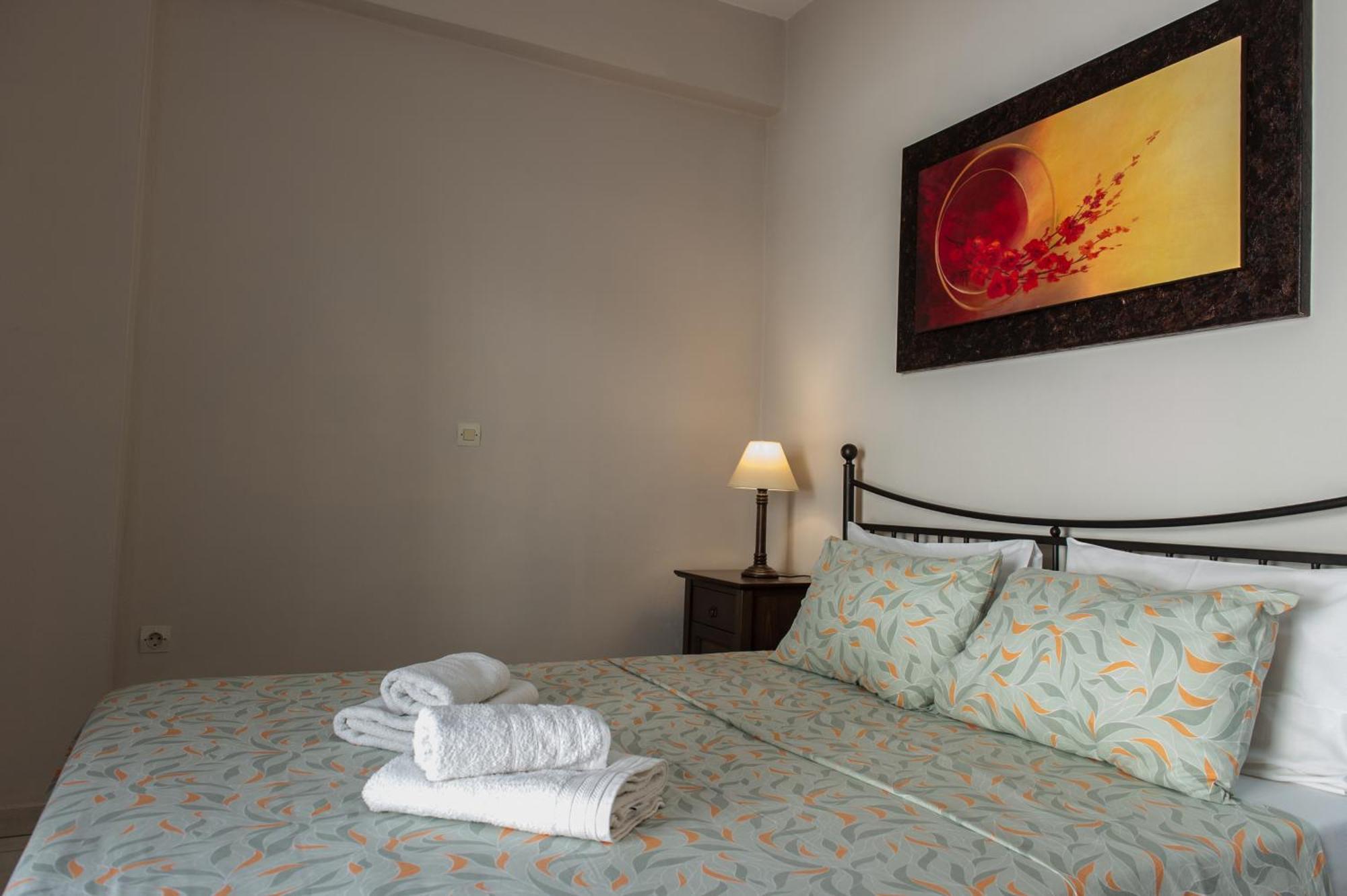 Kamari Blue Apartment