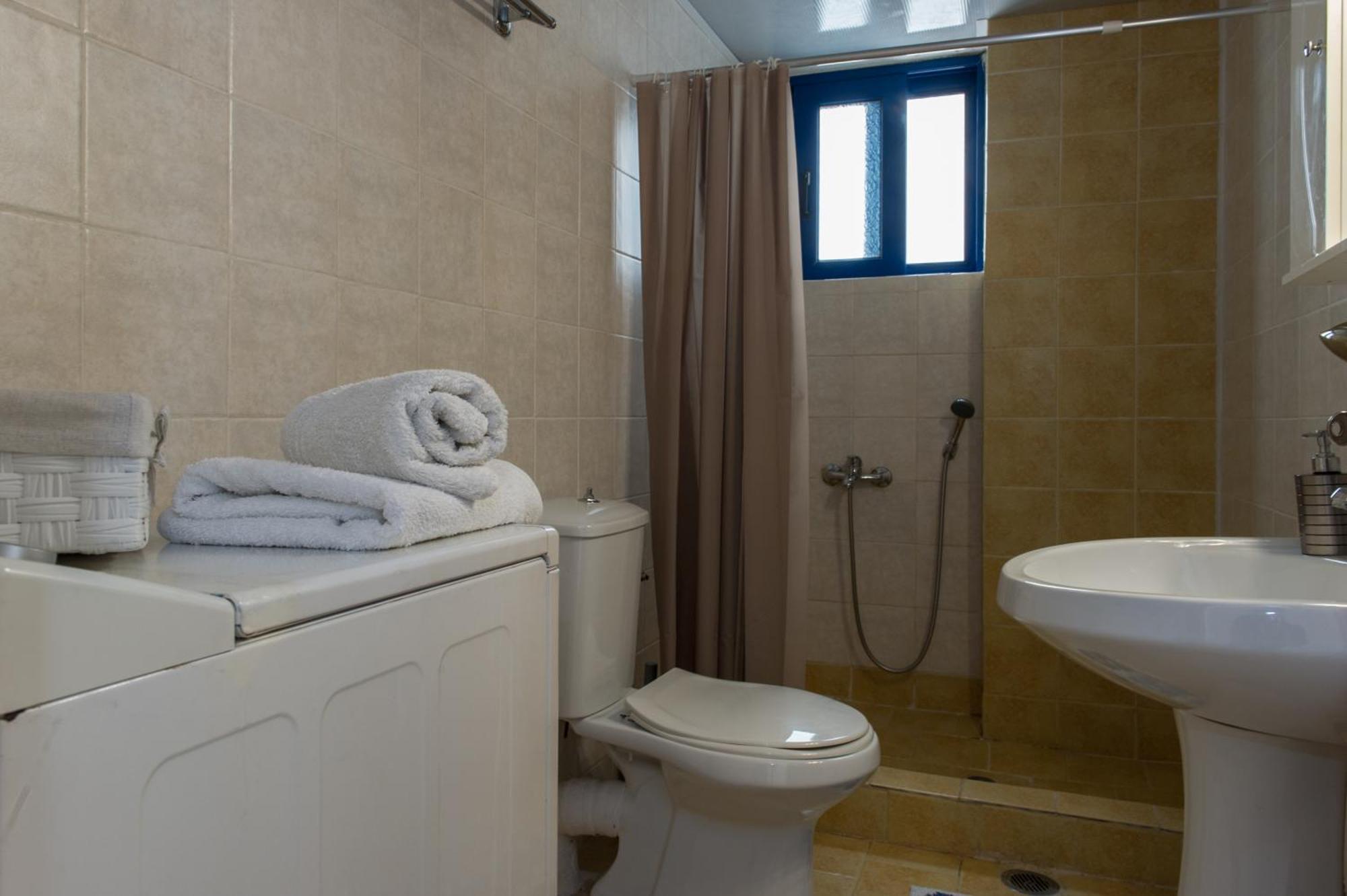 Apartment Kamari Blue *